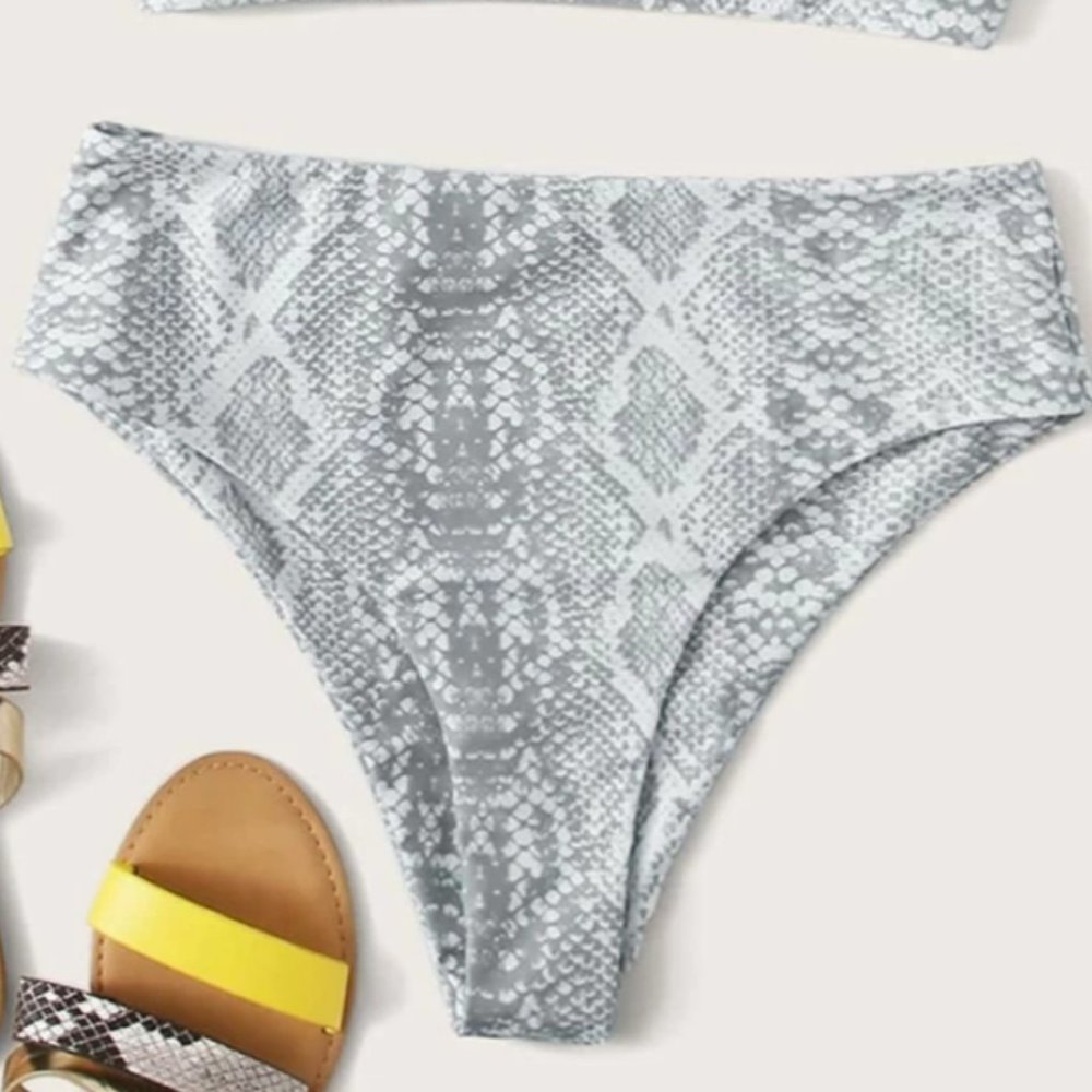 Swim suit bottoms. Snake print